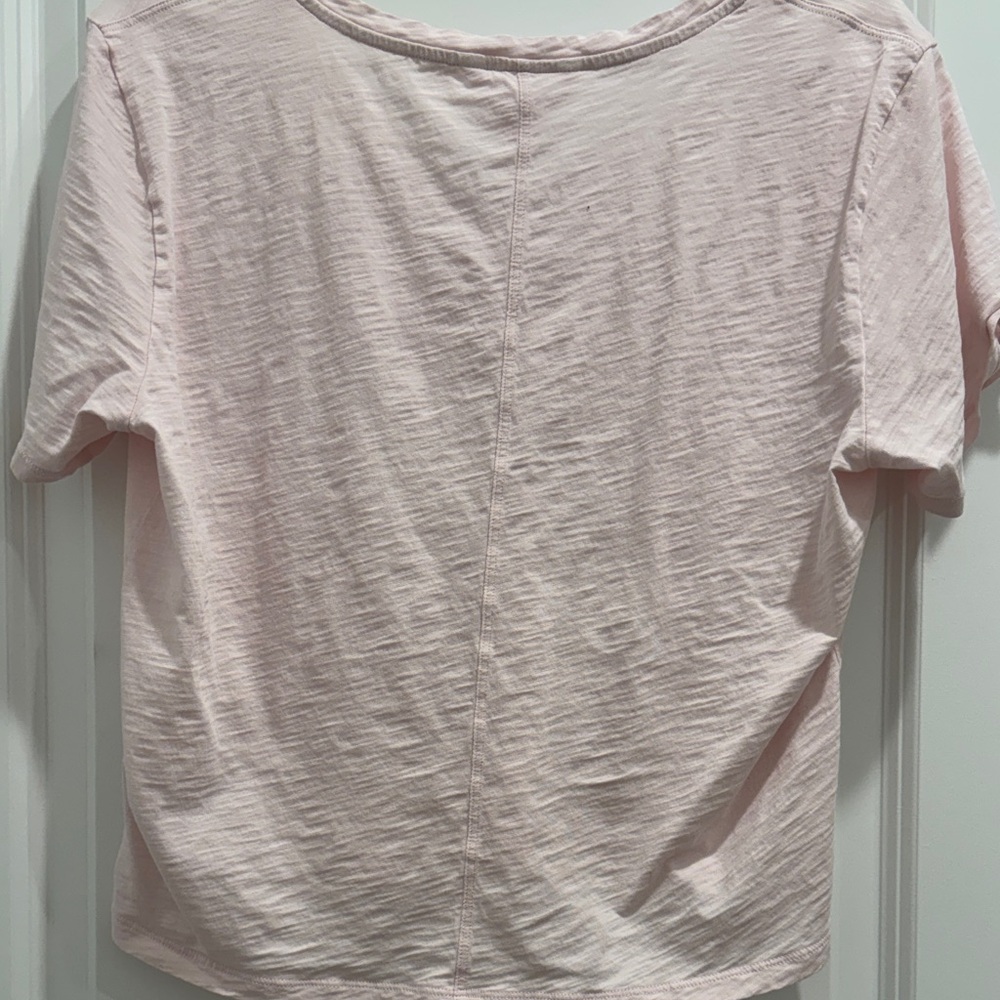 Athleta Soft Pink V-Neck Short Sleeve Cropped Tee - Picture 4 of 4
